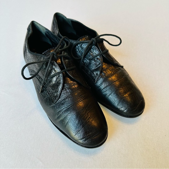 🛍️🛍️ AUTH BALENCIAGA LEATHER VINTAGE LACE UP SHOES : WOMEN 🧡 - Picture 2 of 9